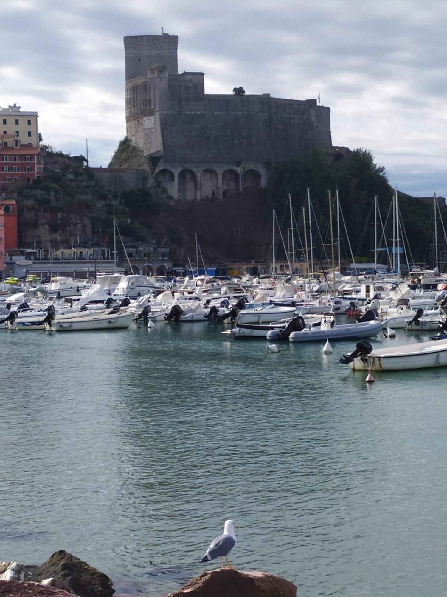 Traveller House Apartment La Spezia Bagian luar foto